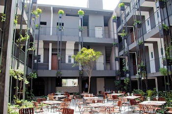 flor de mayo hotel and restaurant adults only