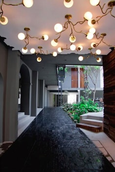 flor de mayo hotel and restaurant adults only