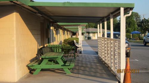 high springs country inn