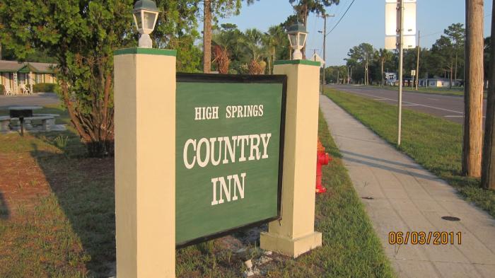 high springs country inn