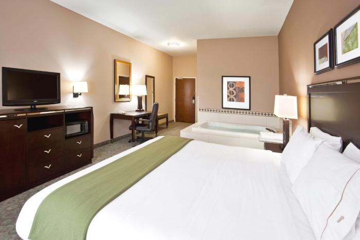 holiday inn express hotel and suites van wert by ihg