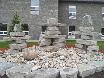 Midland Inn & Suites,Barrie - Orillia>>Barrie,3 star