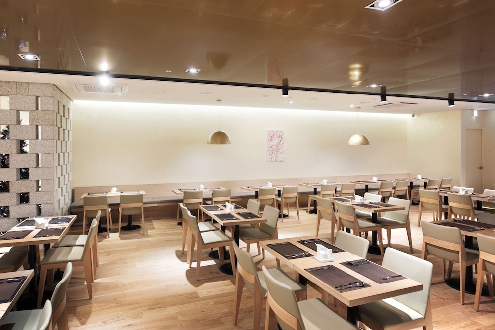 crown harbor hotel busan