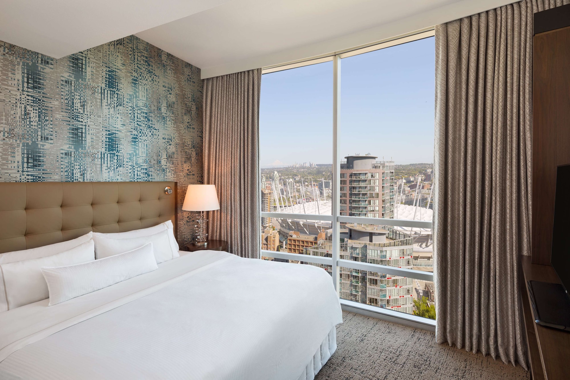 hilton vancouver downtown