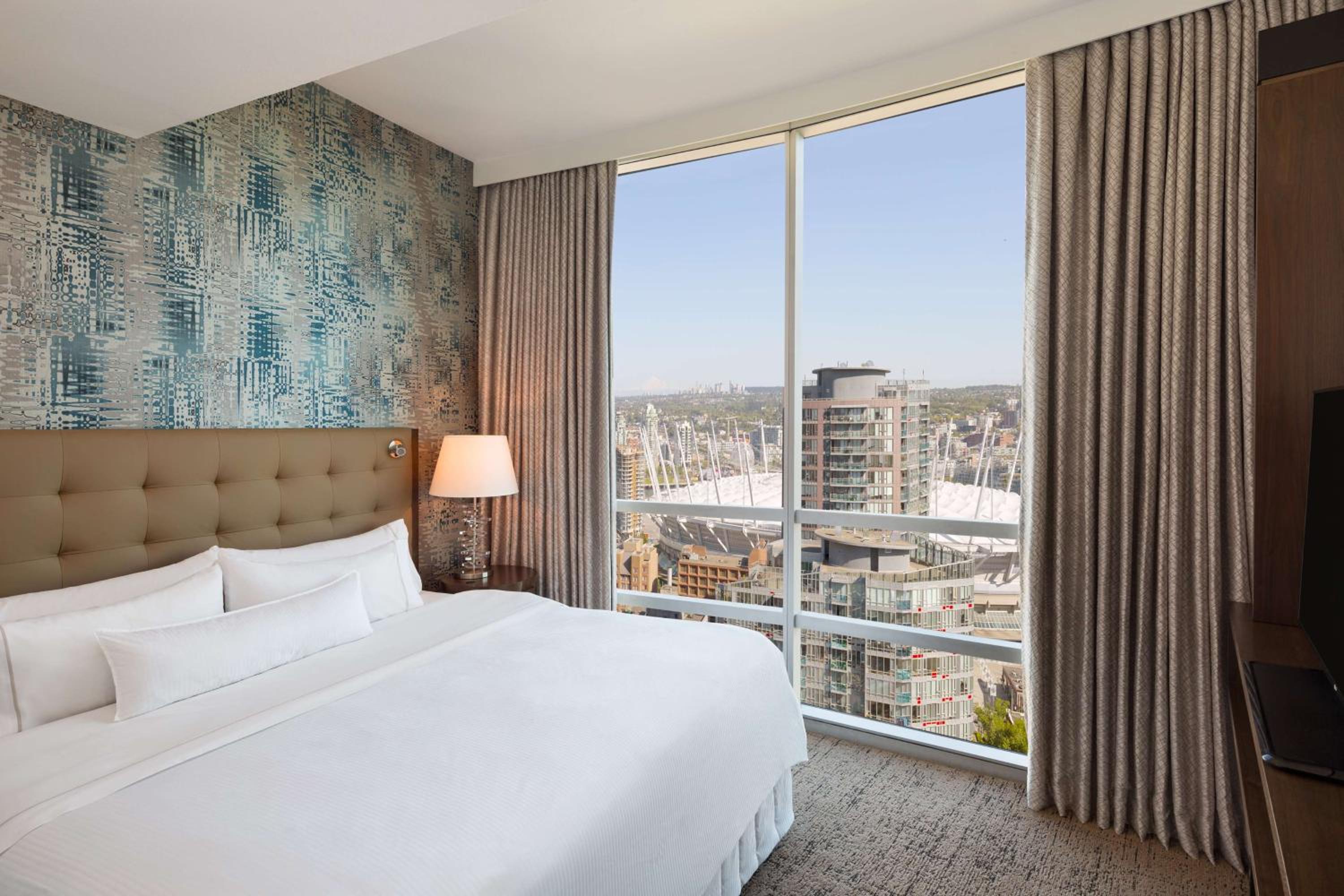 hilton vancouver downtown