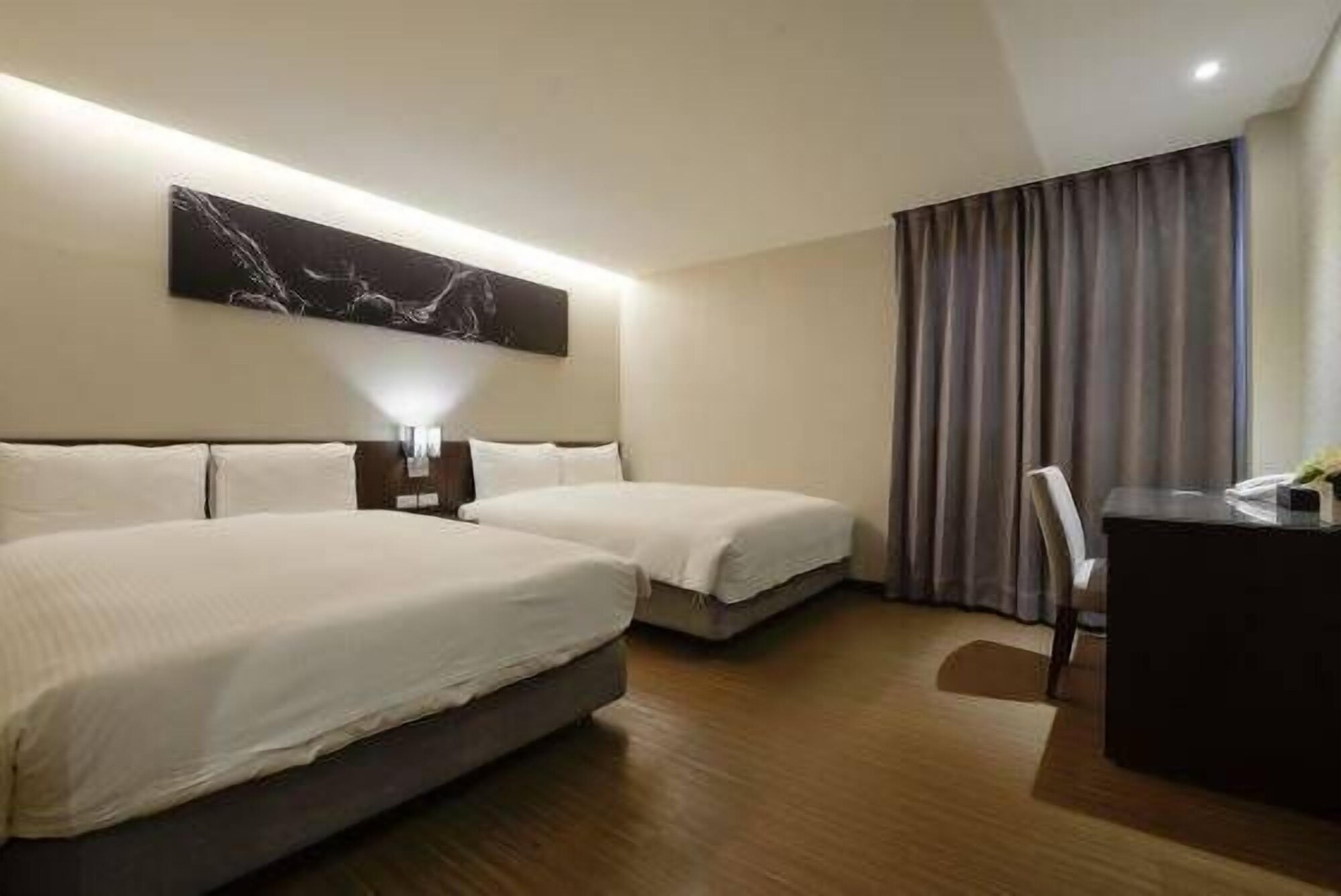 hotel yoshi kaohsiung