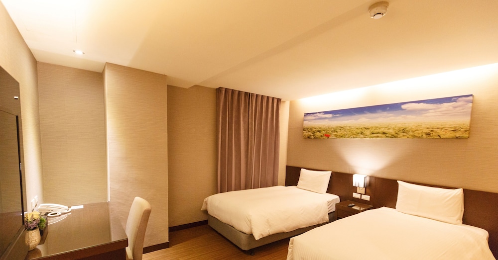 hotel yoshi kaohsiung