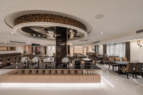 hotel yoshi kaohsiung