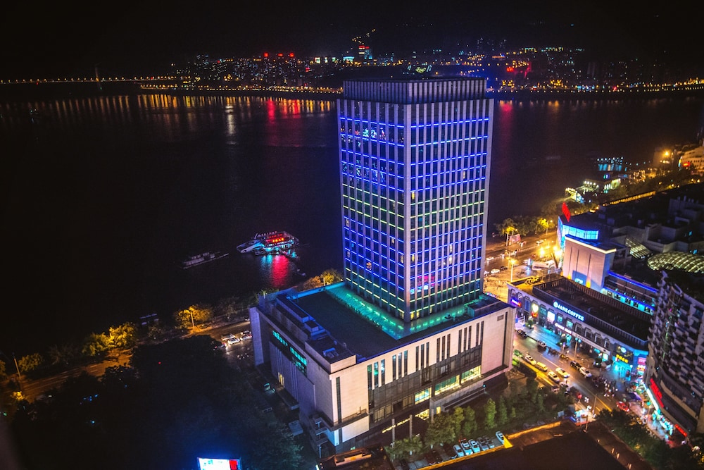 doubletree by hilton chongqing wanzhou