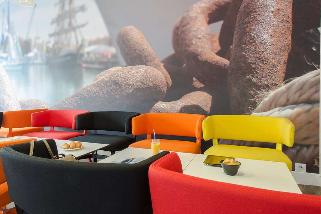 kyriad la rochelle centre les minimes