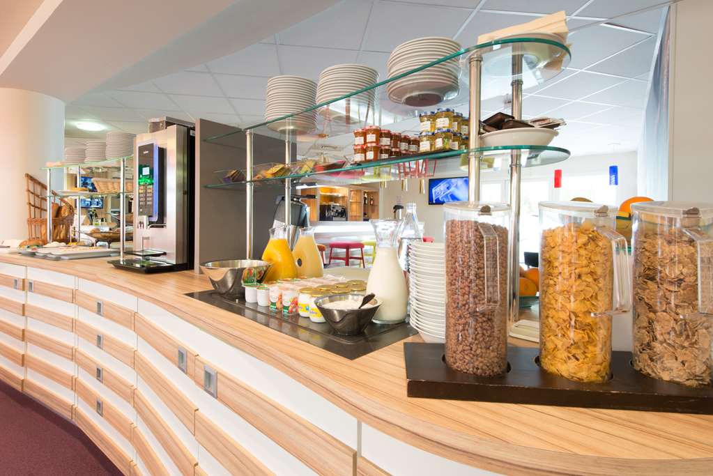 kyriad la rochelle centre les minimes