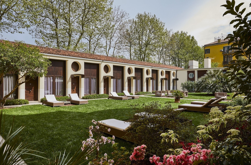 hotel indigo venice santelena by ihg