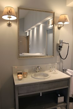 my home in paris hotel