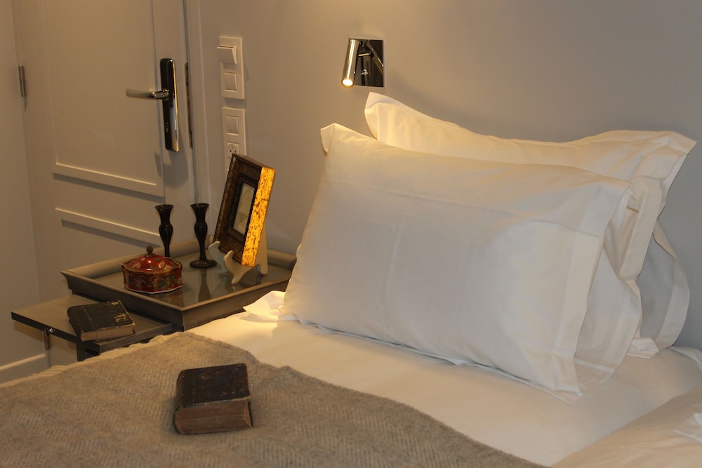 my home in paris hotel