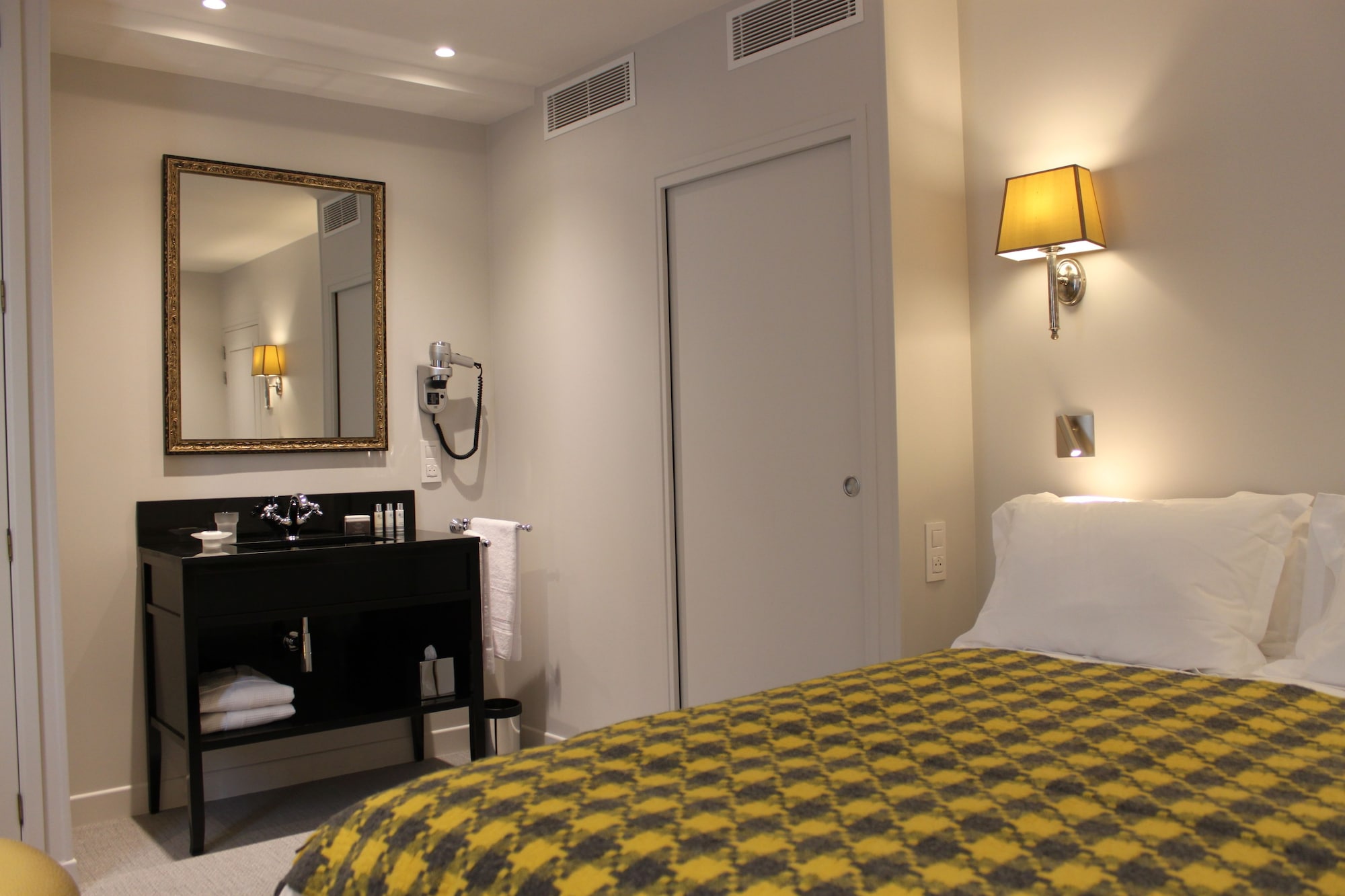 my home in paris hotel