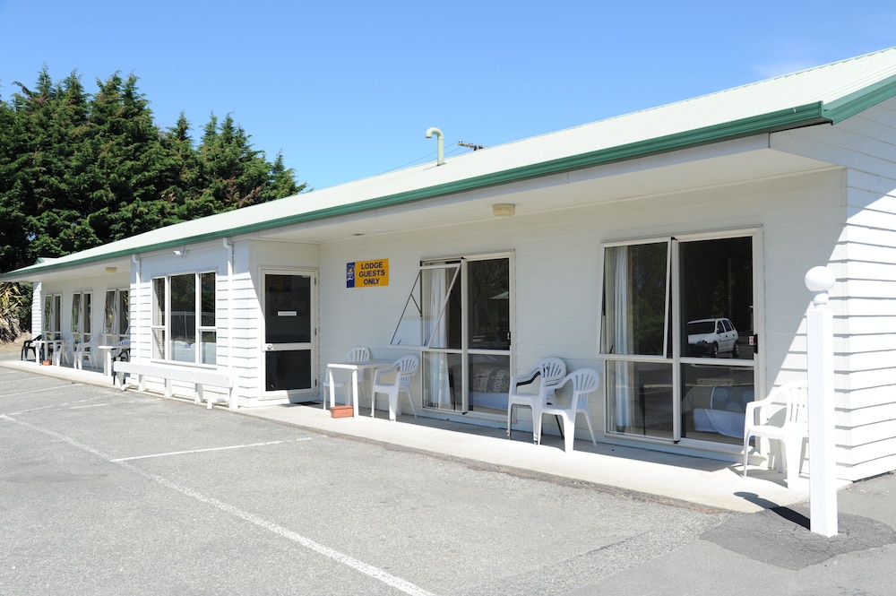 blenheim bridges holiday park