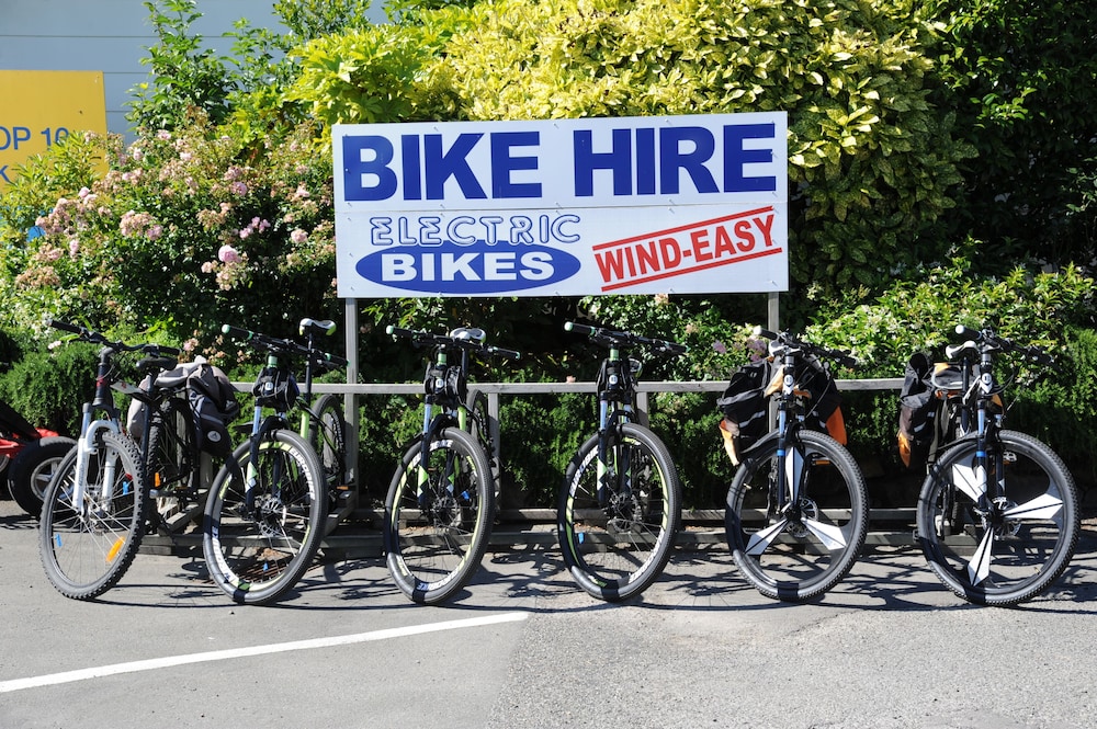 blenheim bridges holiday park