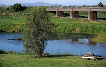 blenheim bridges holiday park