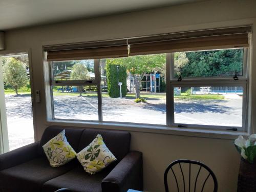 blenheim bridges holiday park