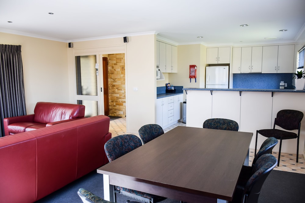 beachway motel and restaurant