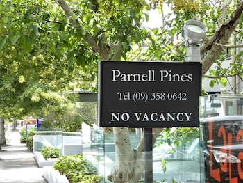 parnell pines
