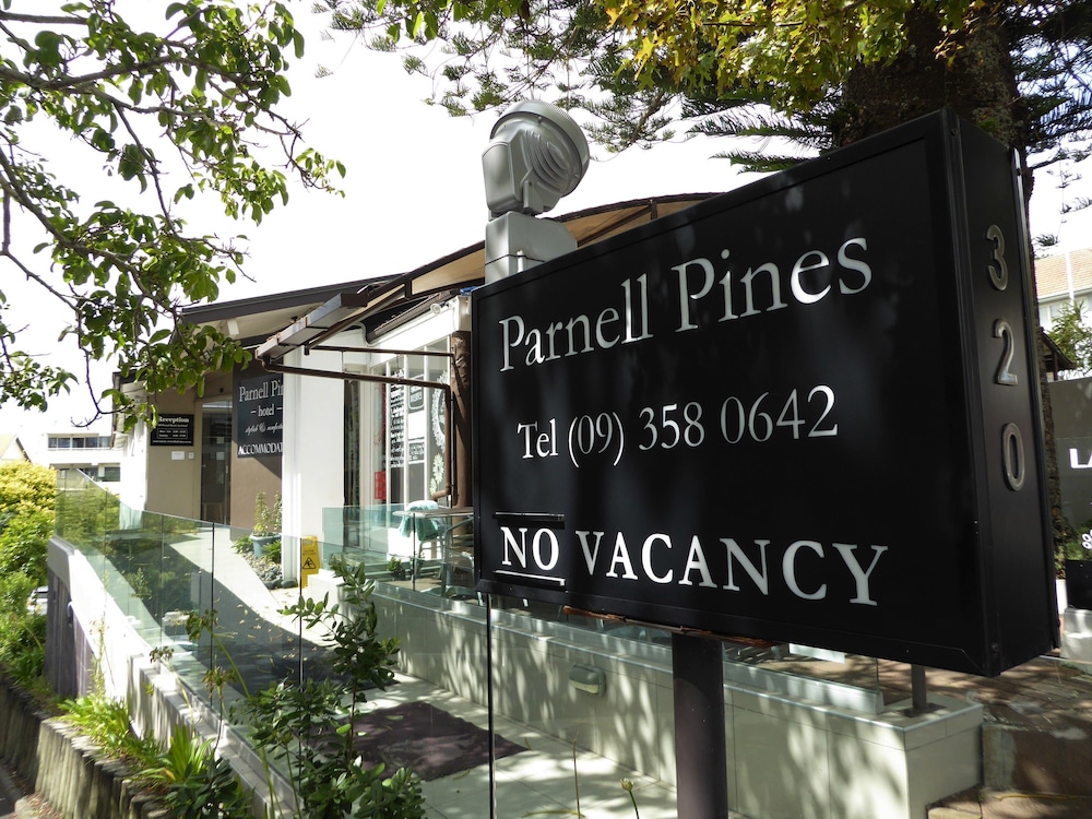 parnell pines