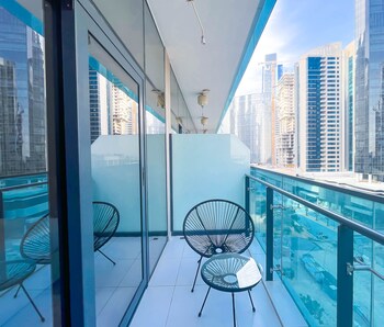 Luxury 2Br In Merano Tower Stunning City Views,Damac Merano Tower,Business Bay,0 star