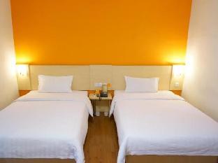 7 days inn jiangmen wuyi university diwang plaza