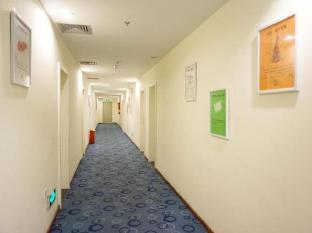 7 days inn jiangmen wuyi university diwang plaza