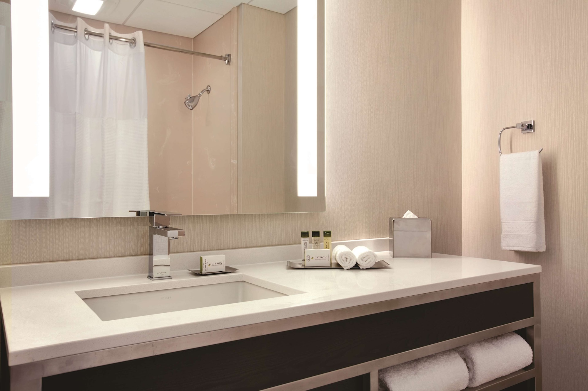 doubletree by hilton boston downtown