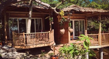 bamboo cottages