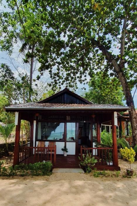 bamboo cottages