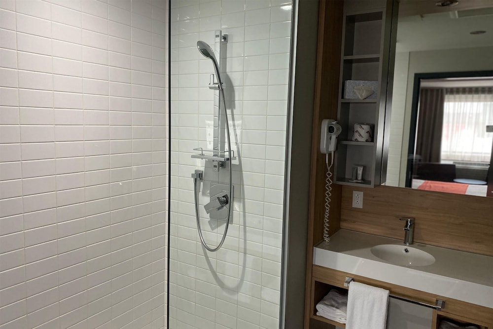 ramada by wyndham laval