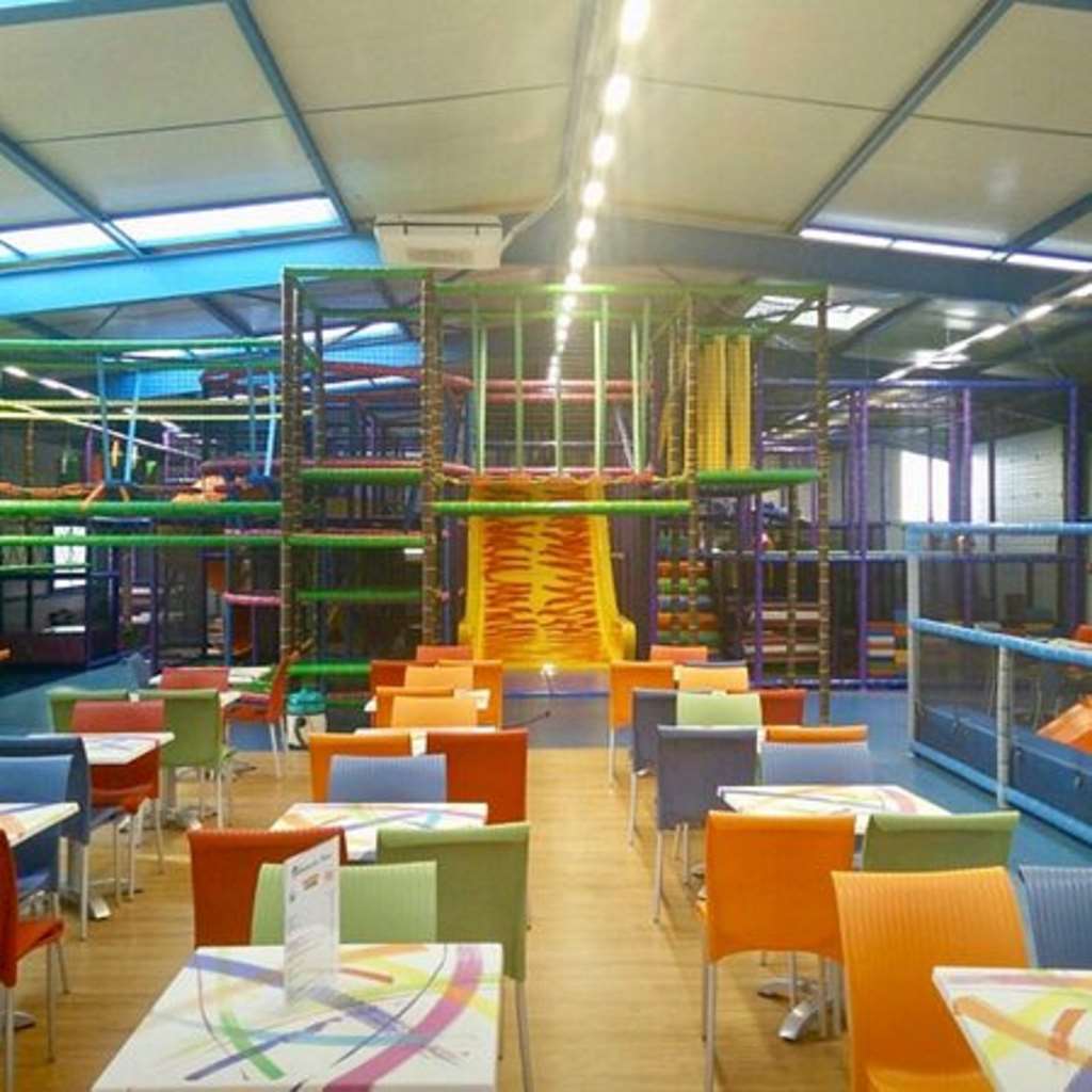 kyriad crepy en valois