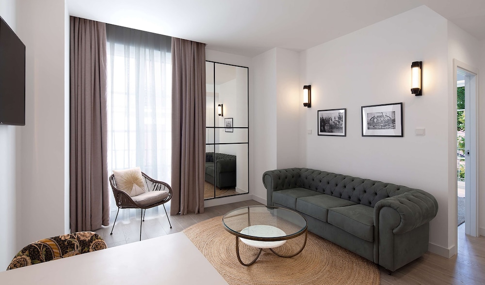 atocha hotel madrid tapestry collection by hilton