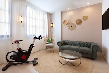 atocha hotel madrid tapestry collection by hilton