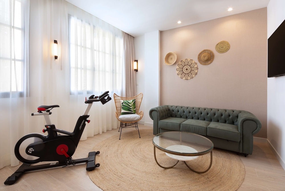 atocha hotel madrid tapestry collection by hilton