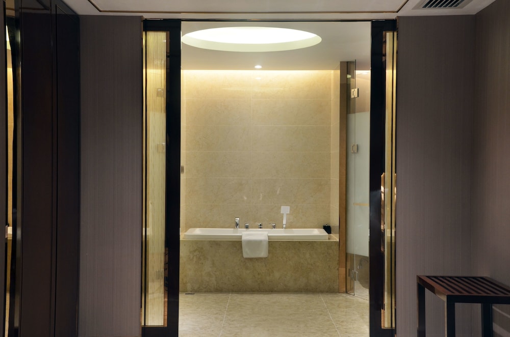 Ramada Huizhou South,Huizhou>>Huiyang,4 star