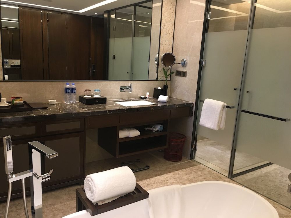 Ramada Huizhou South,Huizhou>>Huiyang,4 star
