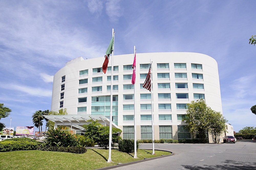 Crowne Plaza Villahermosa By Ihg,Villahermosa>>Centro,4 star