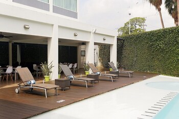 crowne plaza villahermosa by ihg