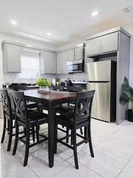 Apartment With 3 Bedrooms 40 Minutes From South Padre,,2 star