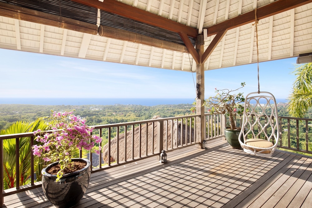 hidden hills villas