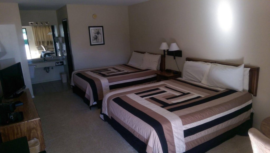 four winds motel and rv park