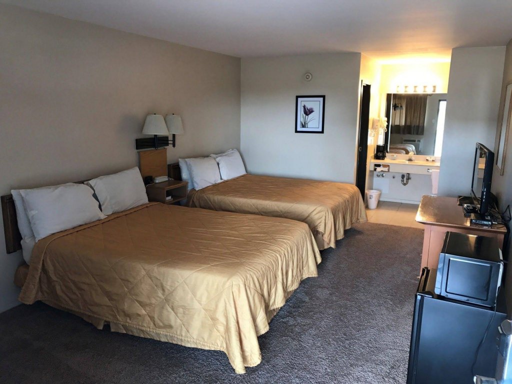 four winds motel and rv park