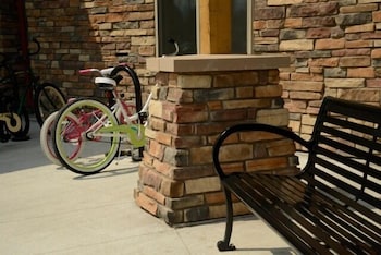 hampton inn and suites boulder north
