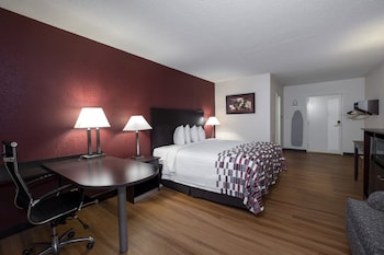 red roof inn warrenton