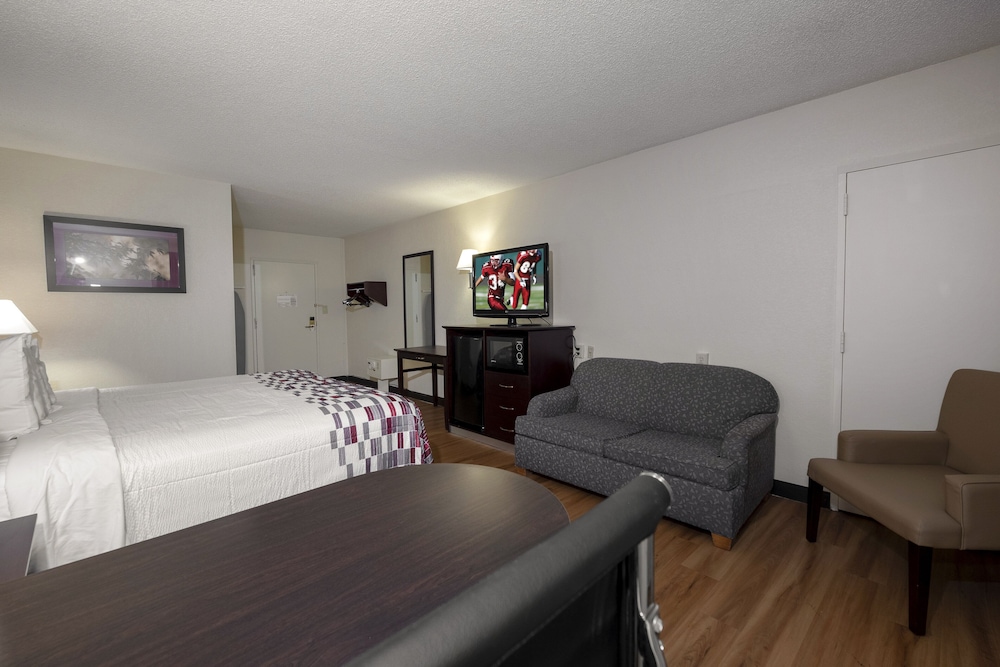 red roof inn warrenton