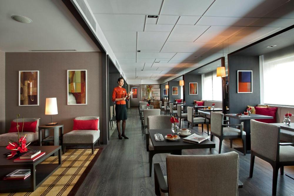 orchard hotel singapore