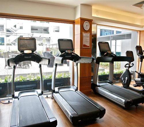 orchard hotel singapore